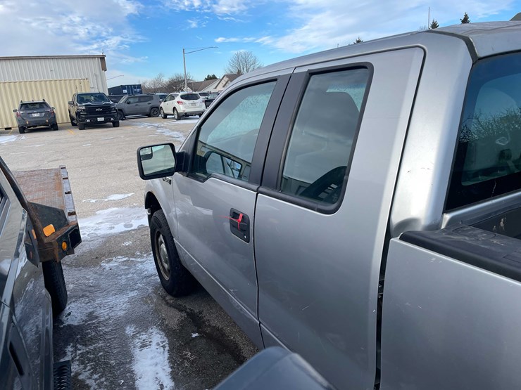 2013-ford-f150-image-17