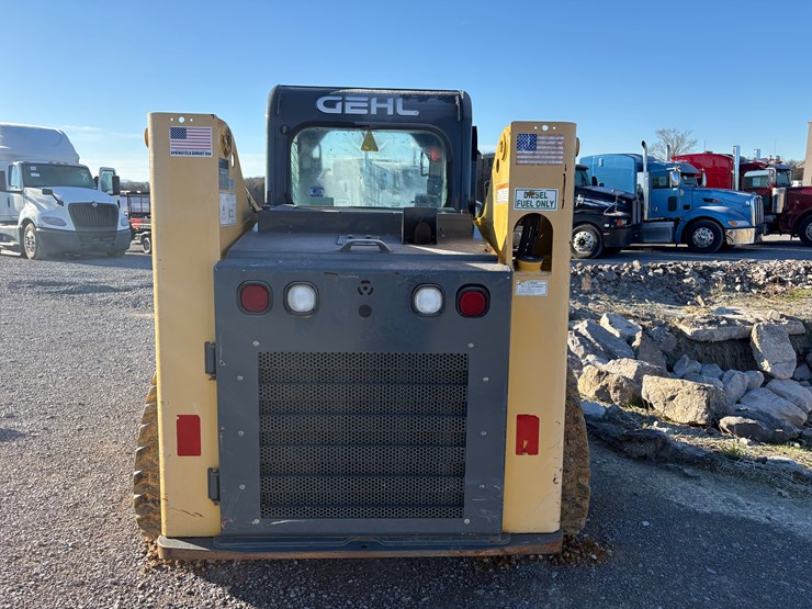 2017-gehl-rt165-image-6