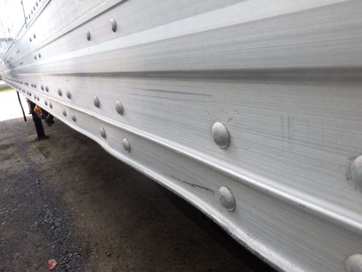 2015-hyundai-translead-image-21