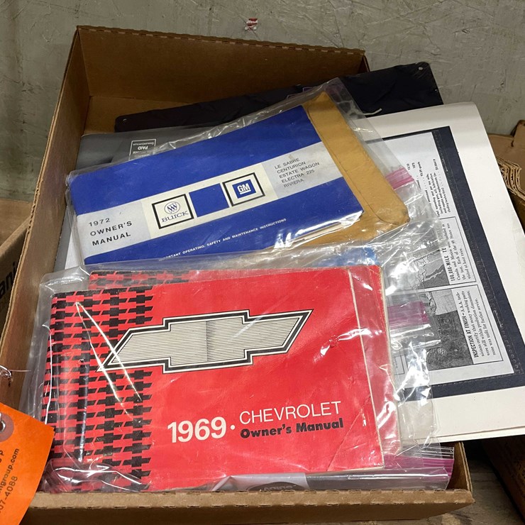 #2082 • Auto Manuals and Advertising (PRLD)