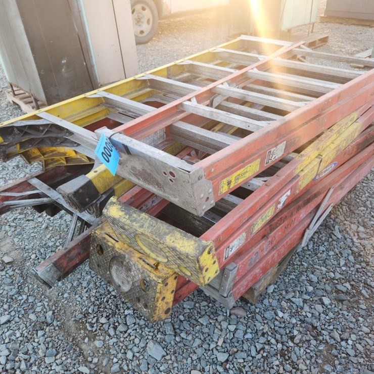#6036 • (8) Ladders
