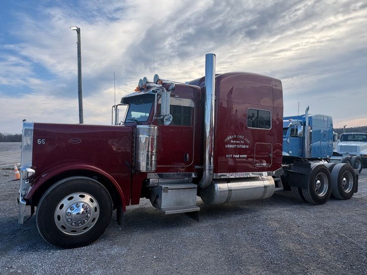 2007-peterbilt-379-image-1