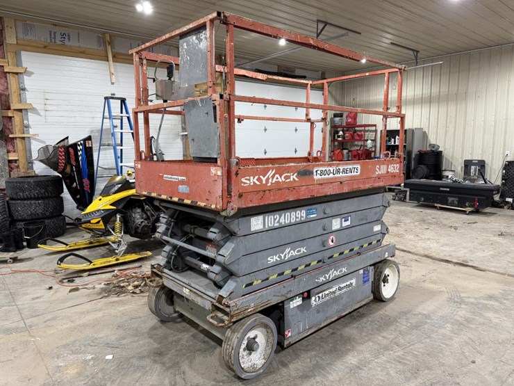 2016-skyjack-sjiii4632-image-3