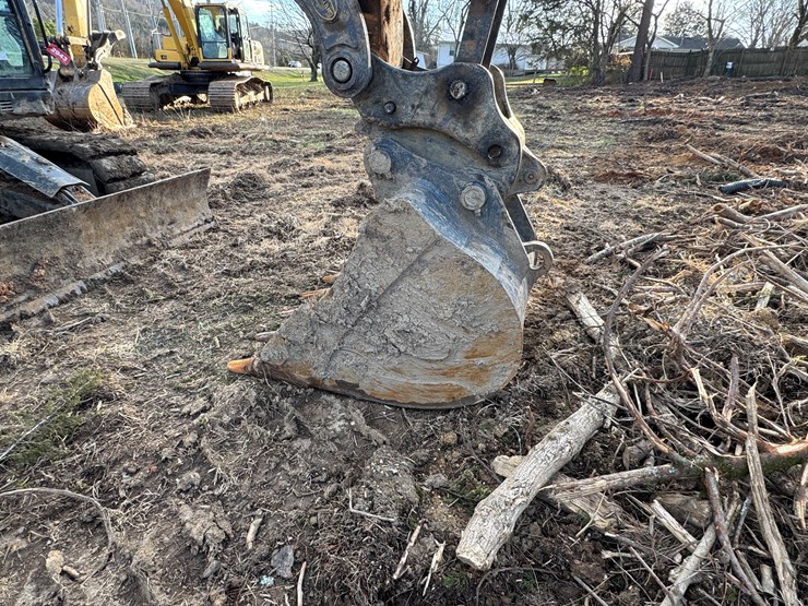 #2943-•-case-cx145sr-excavator-image-28