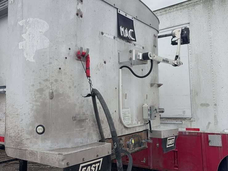 1997-mac-34ft-dump-trailer,-tires-are-80%,-new-hoist-2-years-ago,-new-liner-2-years-ago,-automatic-roll-tarp,-new-jacks,-just-downsizing,-nice-trailer-image-2