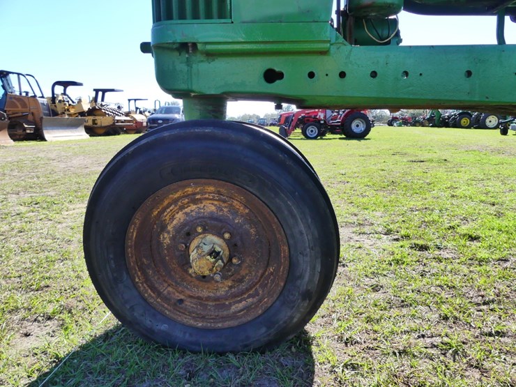john-deere-50-image-9
