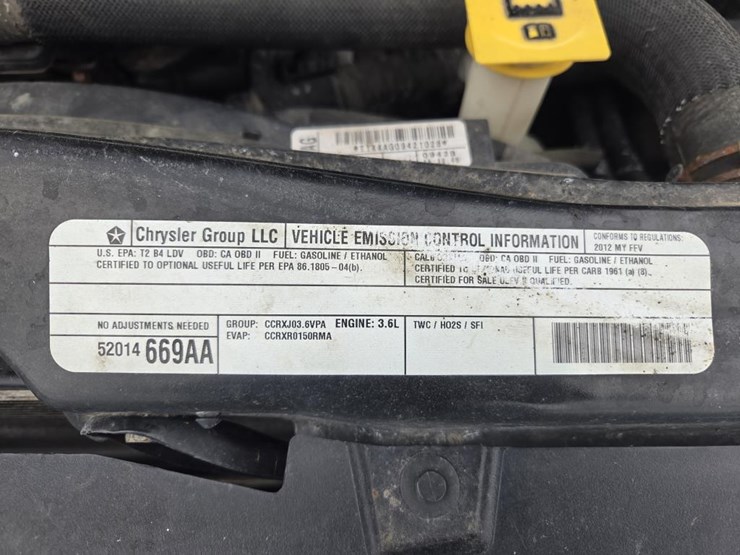 2012-dodge-grand-caravan-image-31