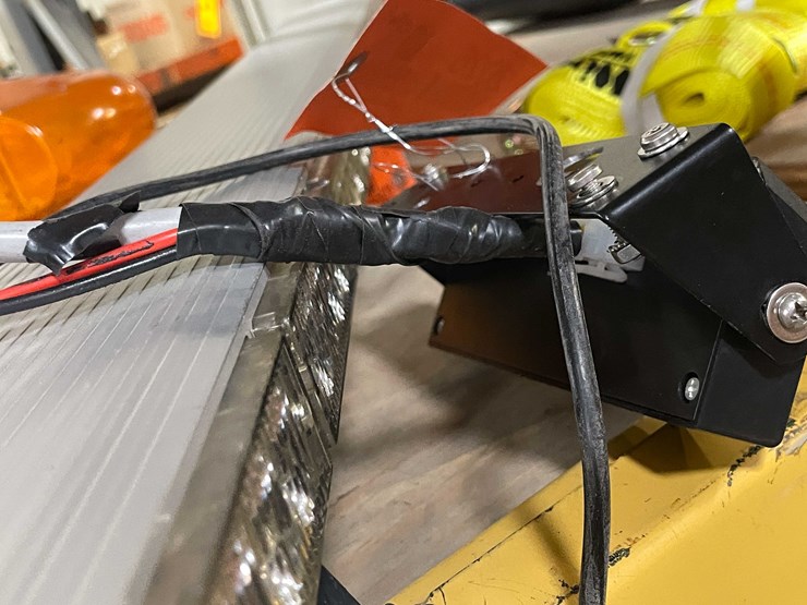 #2026-•-50"-led-light-bar-with-controller-(pr11)-image-3