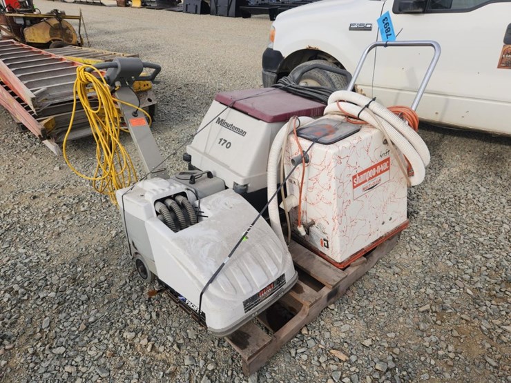 #6030-•-(3)-floor-cleaners-image-1