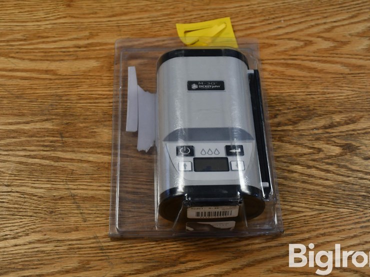 dickey-john-m-3g-moisture-tester-image-2