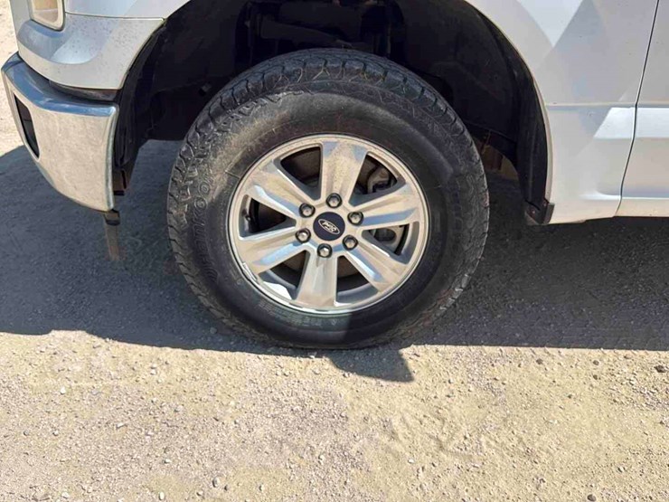 2017-ford-f150-image-8