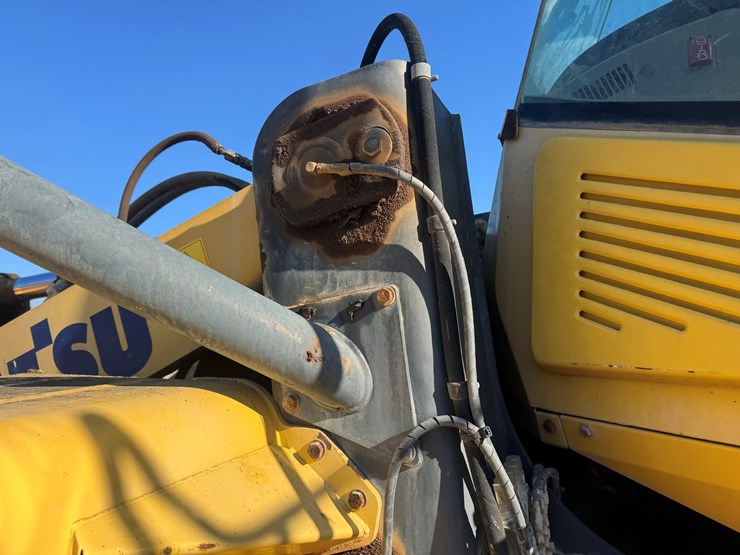 komatsu-wa380-7-image-44