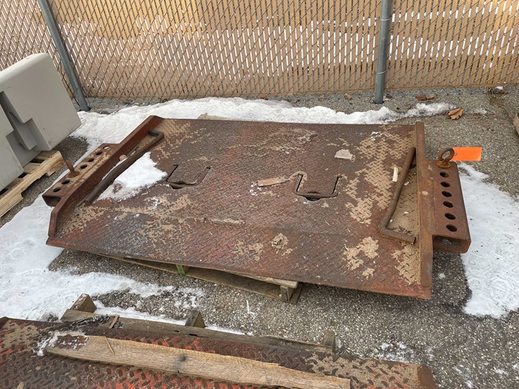 #4074-•-heavy-duty-movable-dock-plate-(08)-image-2