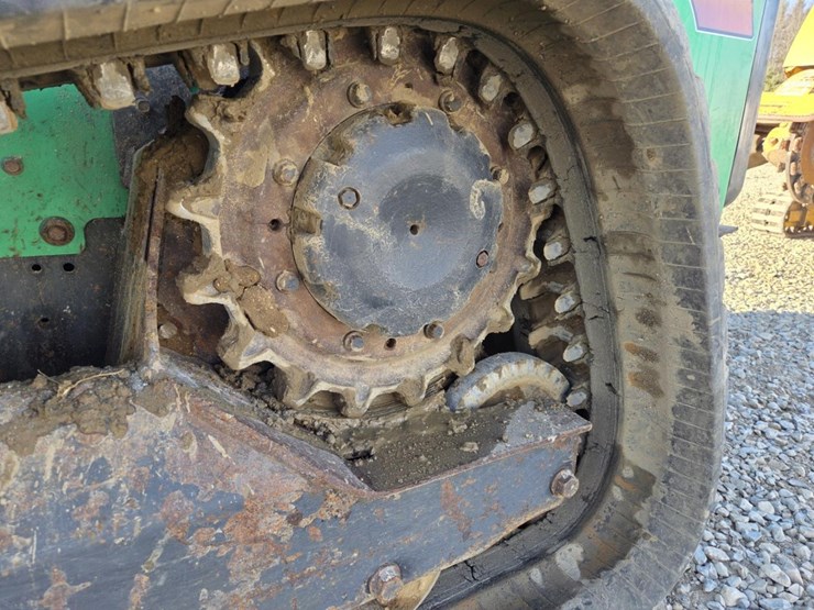 2018-bobcat-t740-image-55