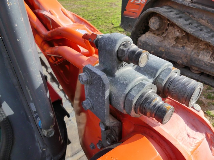 2019-kubota-svl75-2-image-11