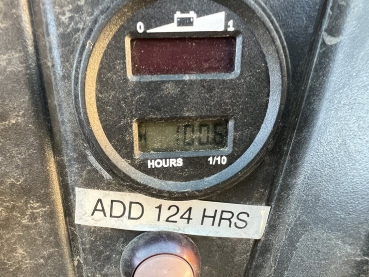 2011-polaris-ranger-ev-image-17