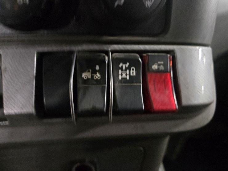 2015-kenworth-t680-image-61