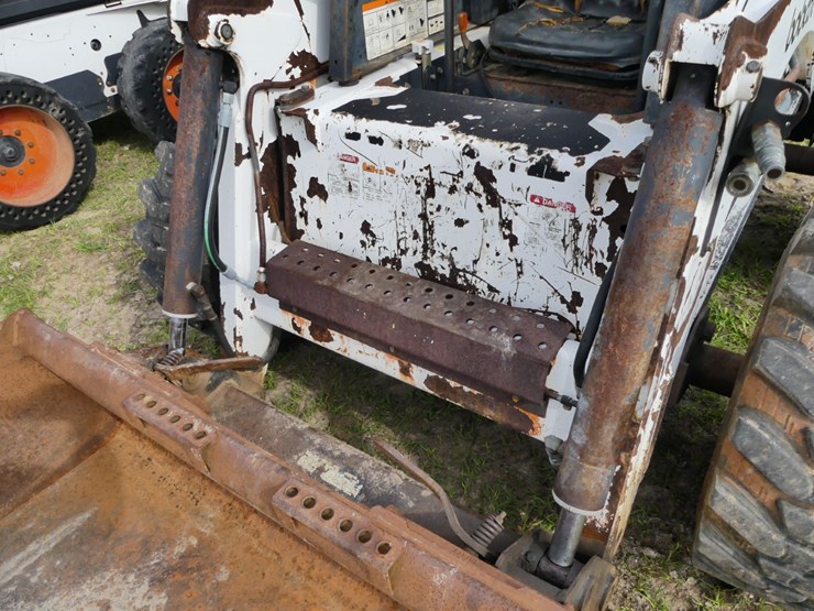 bobcat-873-image-11