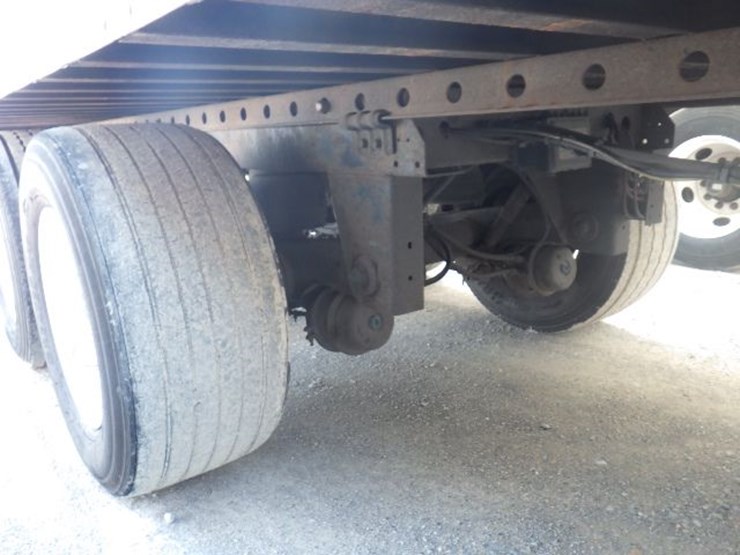 2015-great-dane-van-image-9