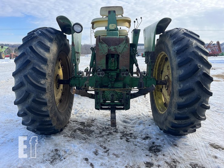 john-deere-3020-image-4