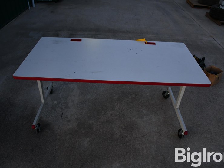 60"x30"-desk-image-2