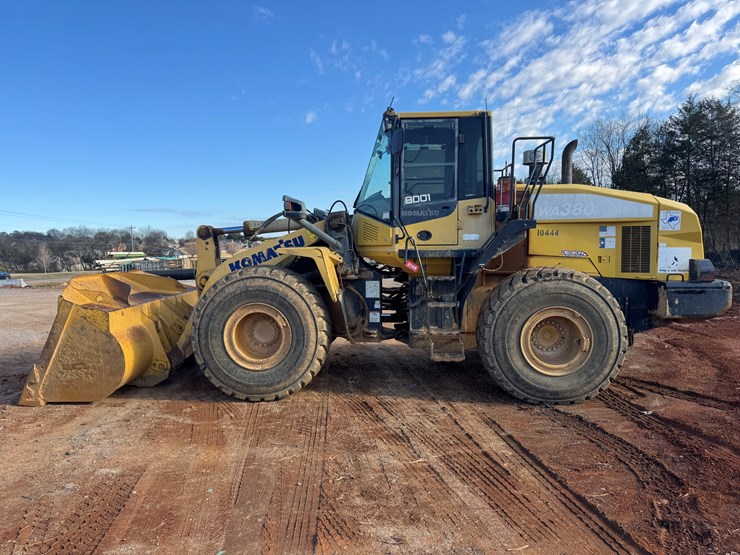 komatsu-wa380-7-image-8