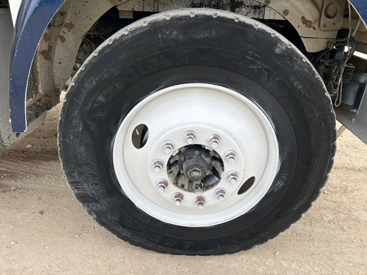 2014-western-star-4900-image-11