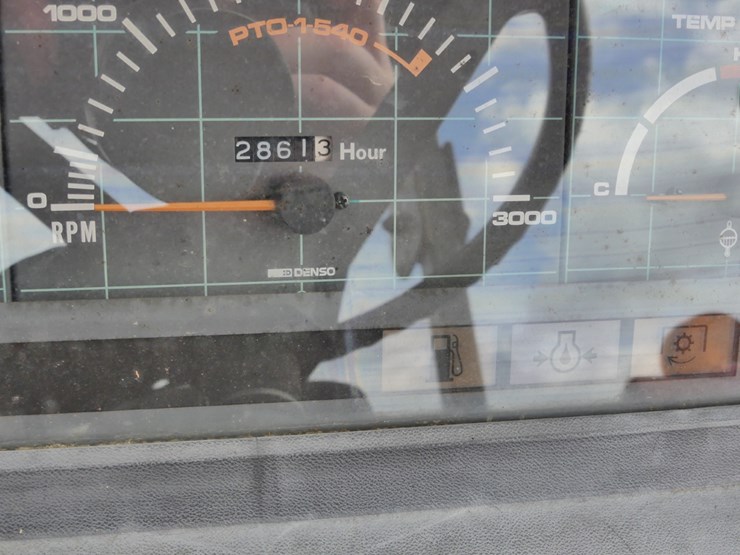 kubota-m4900-image-14