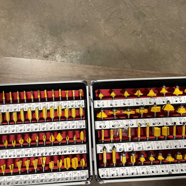 #2055 • (100) Piece Router Bit Set (CW)