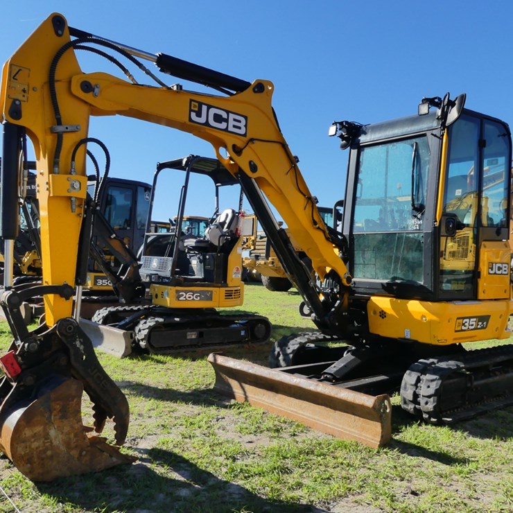 2024 JCB 35Z-1