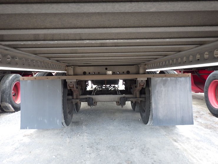 2018-hyundai-translead-image-13