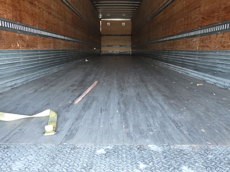 2018-hyundai-translead-image-15