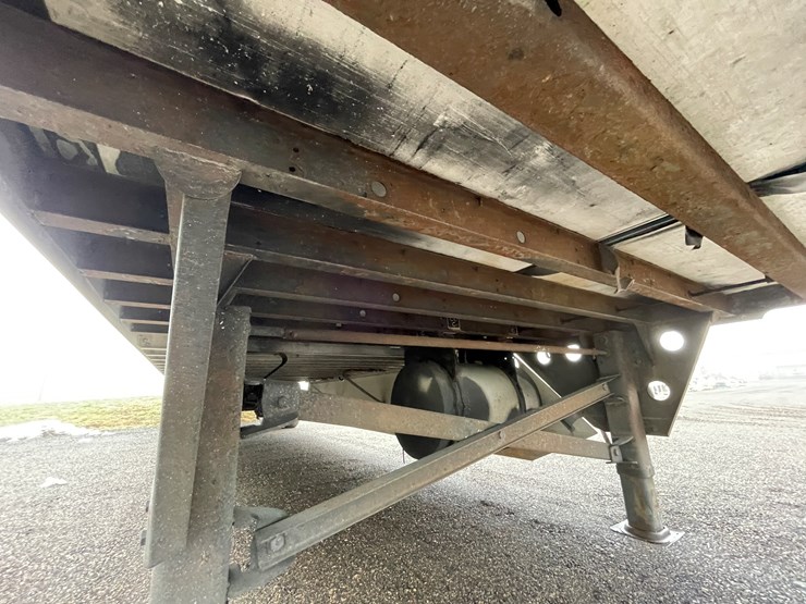 2017-utility-3000r-reefer-image-30