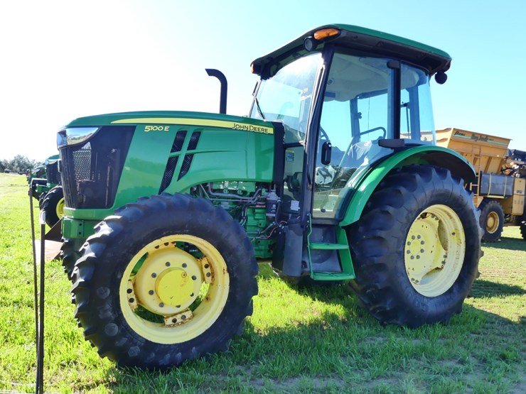 john-deere-5100e-image-2