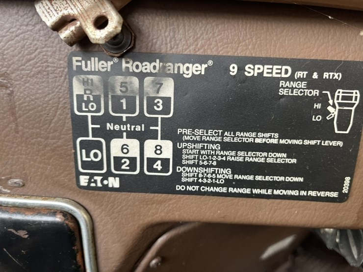 #2201-•-1988-freightliner-mb80-tandem-axle-dump-truck-image-50