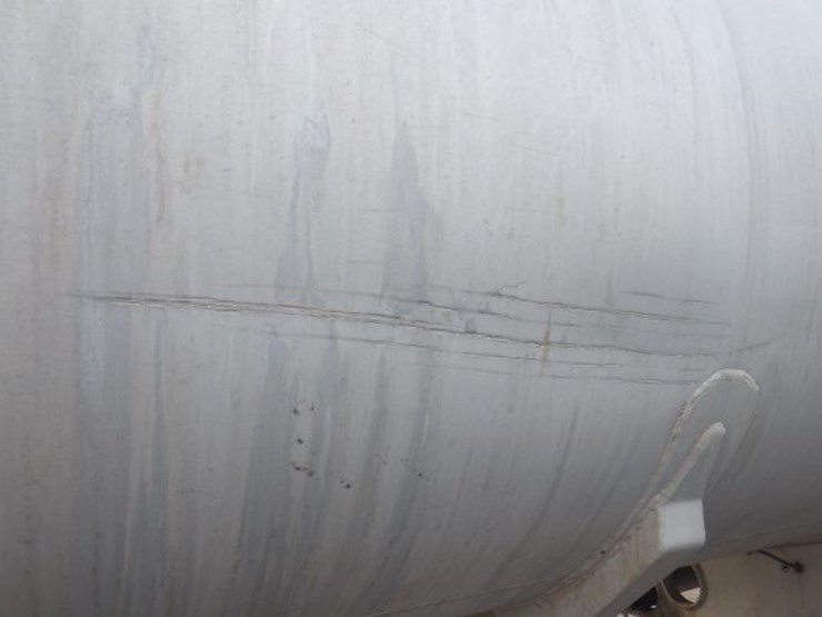 1965-fruehauf-tanker-image-11