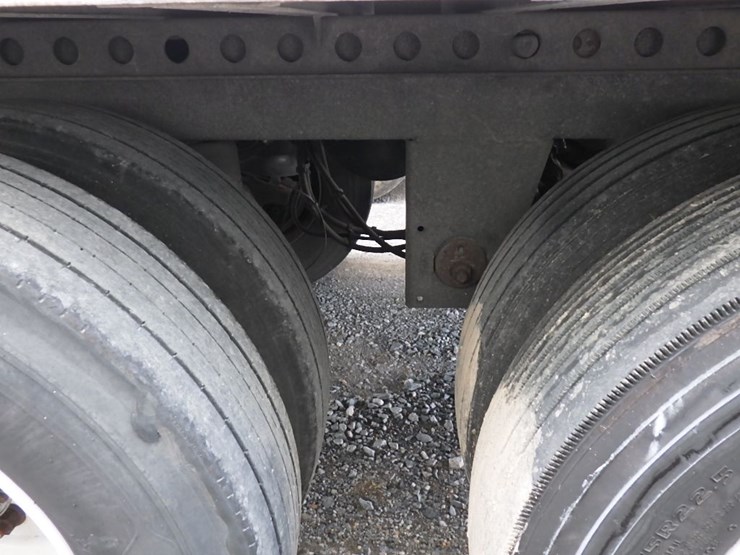 2018-hyundai-translead-image-18