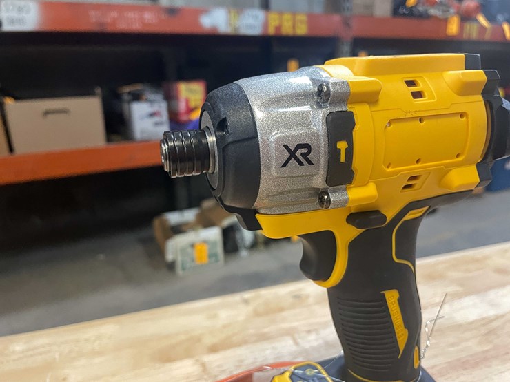 #2038-•-dewalt-compatible-20v-cordless-1/4"-impact-driver-and-battery-(pr12)-image-2