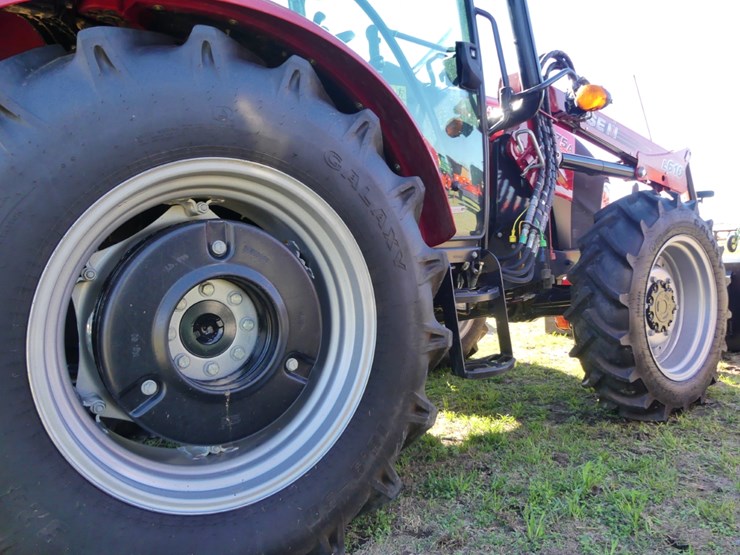 2024-case-ih-farmall-75a-image-7