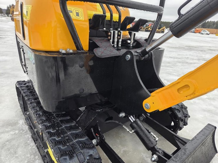 #5017-•-unused-future-ft20-3-mini-excavator-image-13