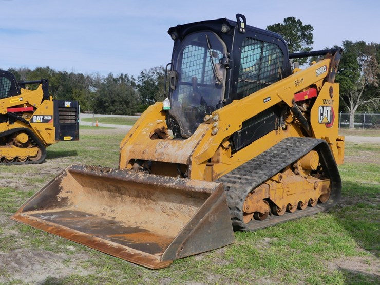 2022-caterpillar-289d3-image-1