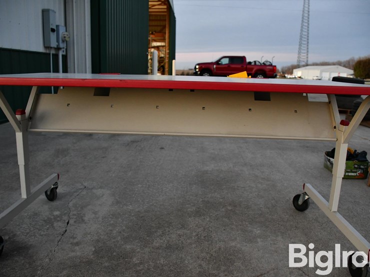 60"x30"-desk-image-10