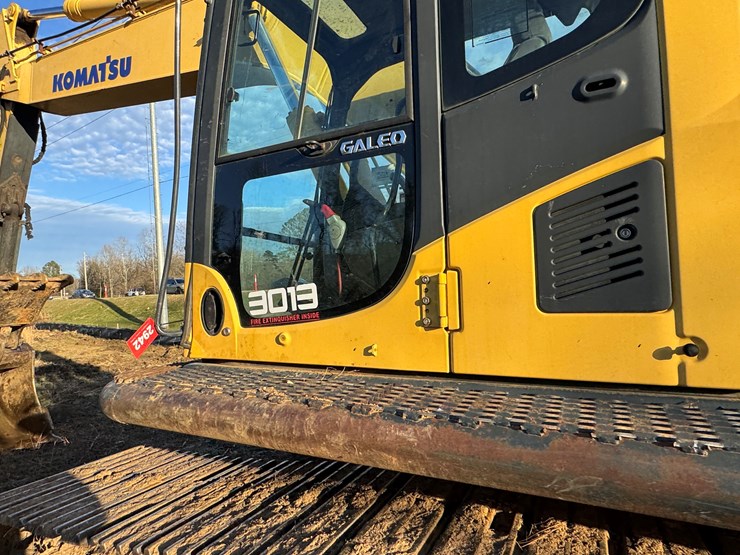 komatsu-pc270-lc-8-image-36