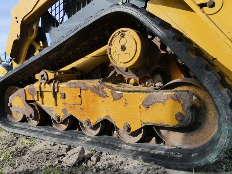 2019-caterpillar-259d-image-5