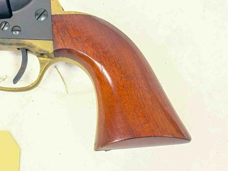 stoeger-revolver-image-7