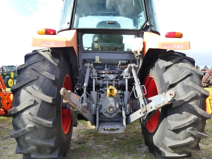 2018-kubota-m5-111-image-5