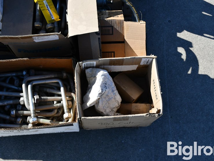 pallet-of-farm-support-image-10