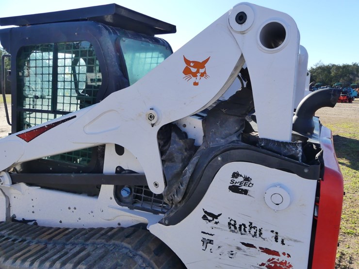 2021-bobcat-t770-image-7