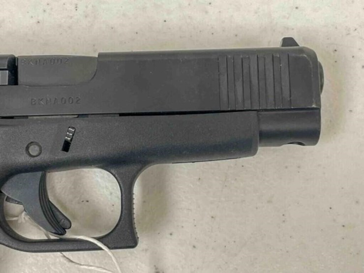 glock-pistol-image-7