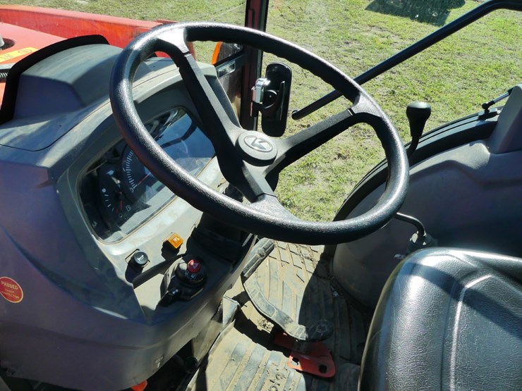 2022-kubota-mx5400-image-13